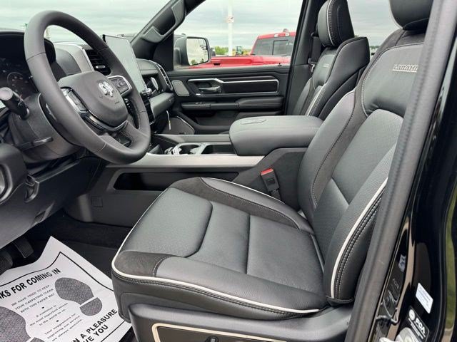 New 2026 RAM 1500 Laramie AWD/4WD image 9