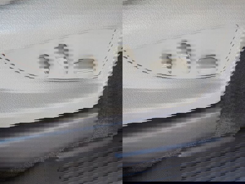 Used 2018 GMC Sierra 1500 SLT image 39