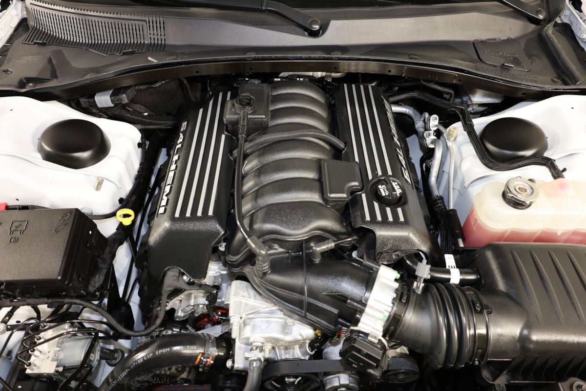Used 2023 Chrysler 300 C RWD image 36