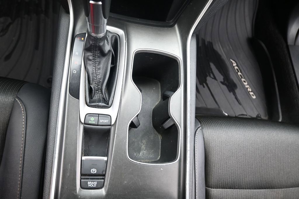 Used 2020 Honda Accord Sport image 15