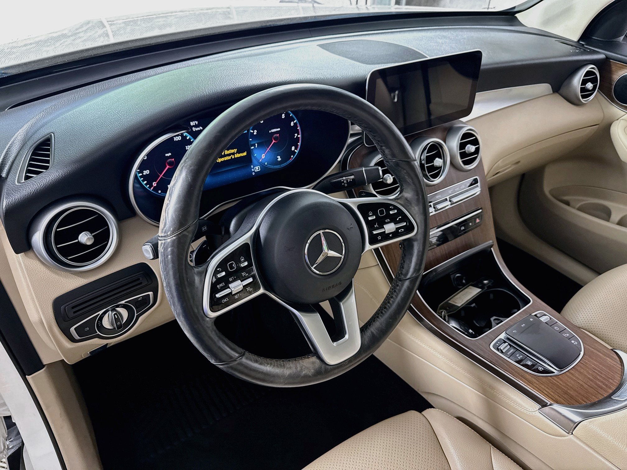 Used 2021 Mercedes-Benz GLC 300 4MATIC image 12