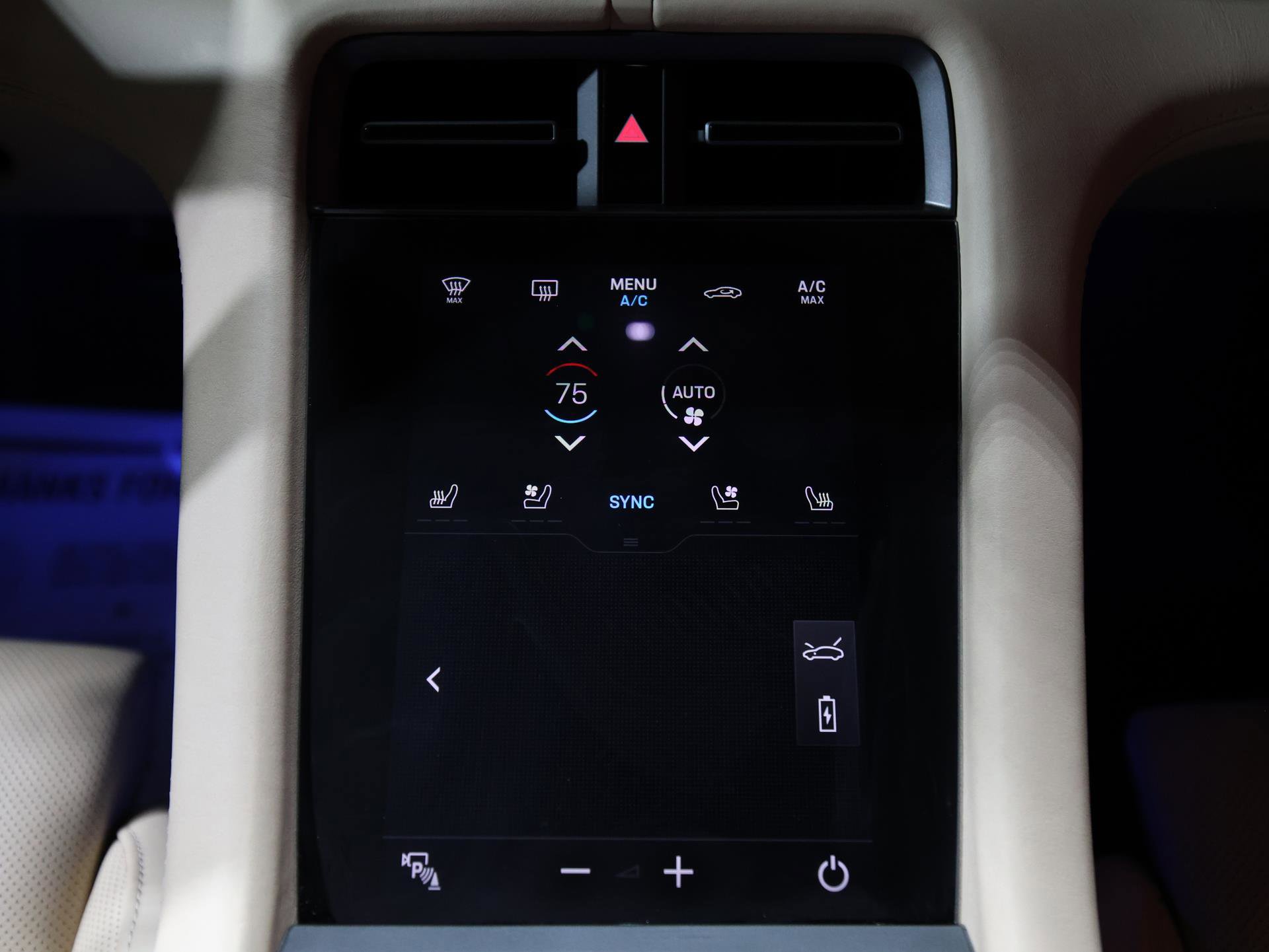 Used 2023 Porsche Taycan GTS image 24