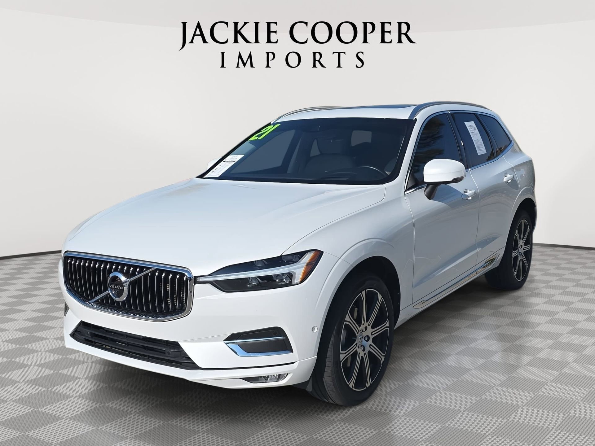 Used 2021 Volvo XC60 T5 Inscription w/ Advanced Package image 1