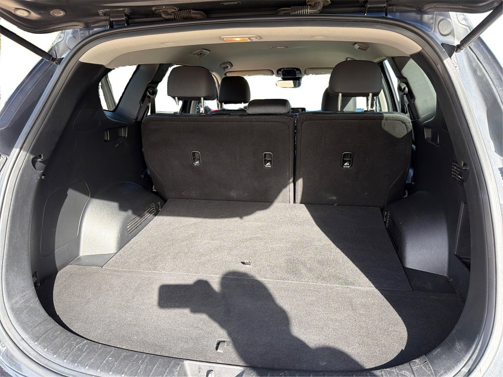 Used 2022 Hyundai Santa Fe SE image 13