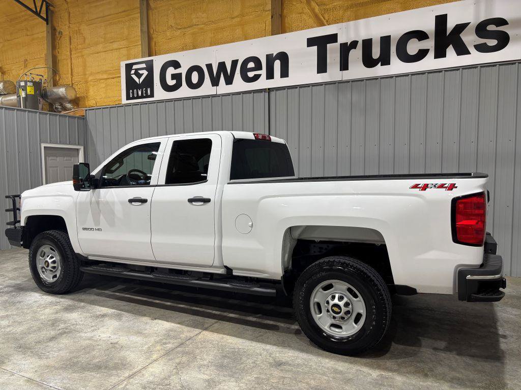 Used 2019 Chevrolet Silverado 2500 W/T AWD/4WD image 5
