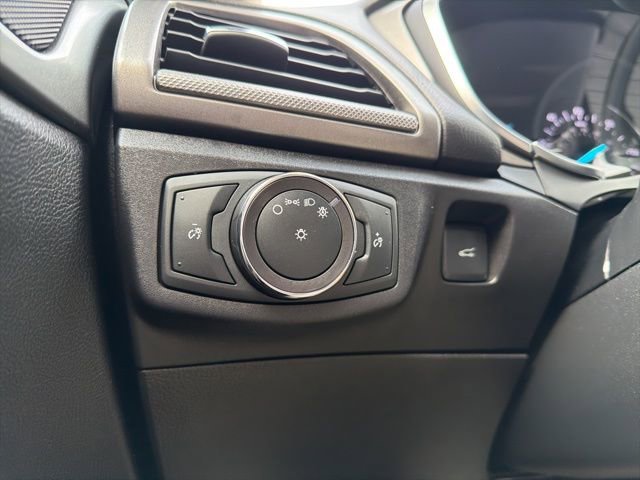 Used 2018 Ford Fusion S image 20