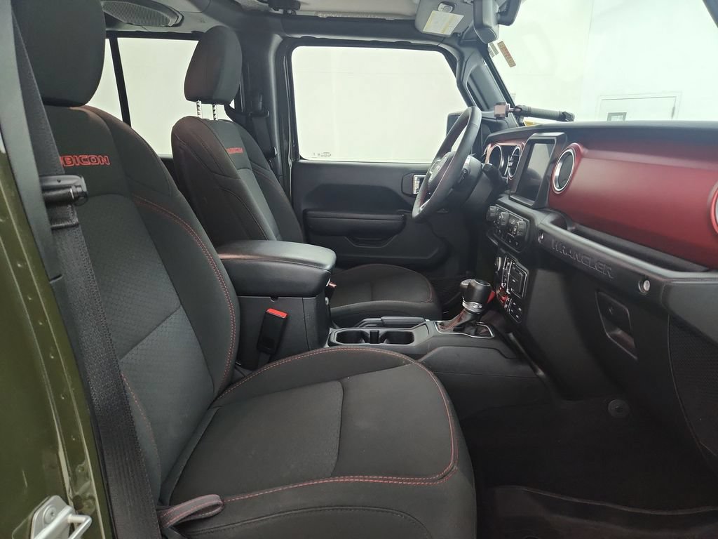 Used 2023 Jeep Wrangler Unlimited Rubicon w/ Cold Weather Group AWD/4WD image 37