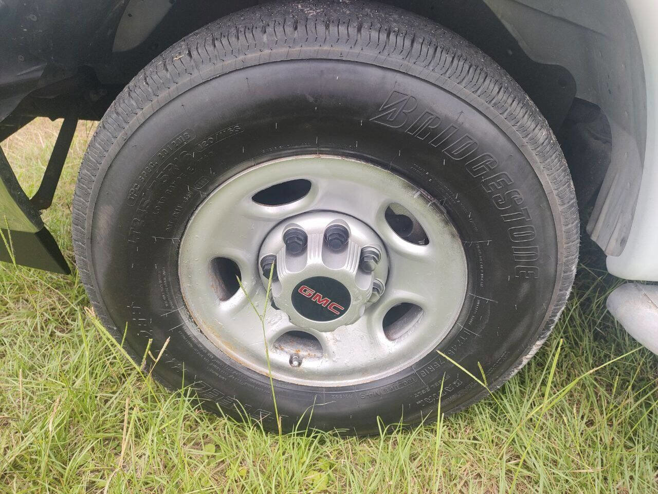 Used 2021 GMC Savana 2500 w/ Driver Convenience Package image 27