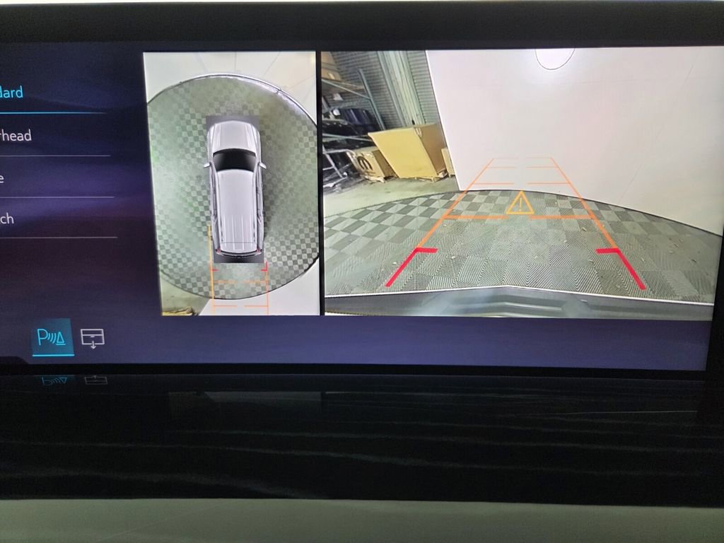 Used 2025 Cadillac Escalade Sport w/ Touring Package image 14