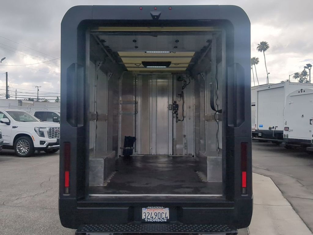 Used 2023 Chevrolet Brightdrop 600 w/ Active Safety Package 2 image 27