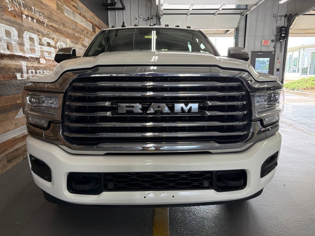 Used 2021 RAM 3500 Limited AWD/4WD image 4