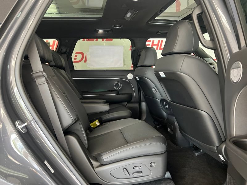 New 2026 Hyundai Palisade Calligraphy AWD/4WD image 11