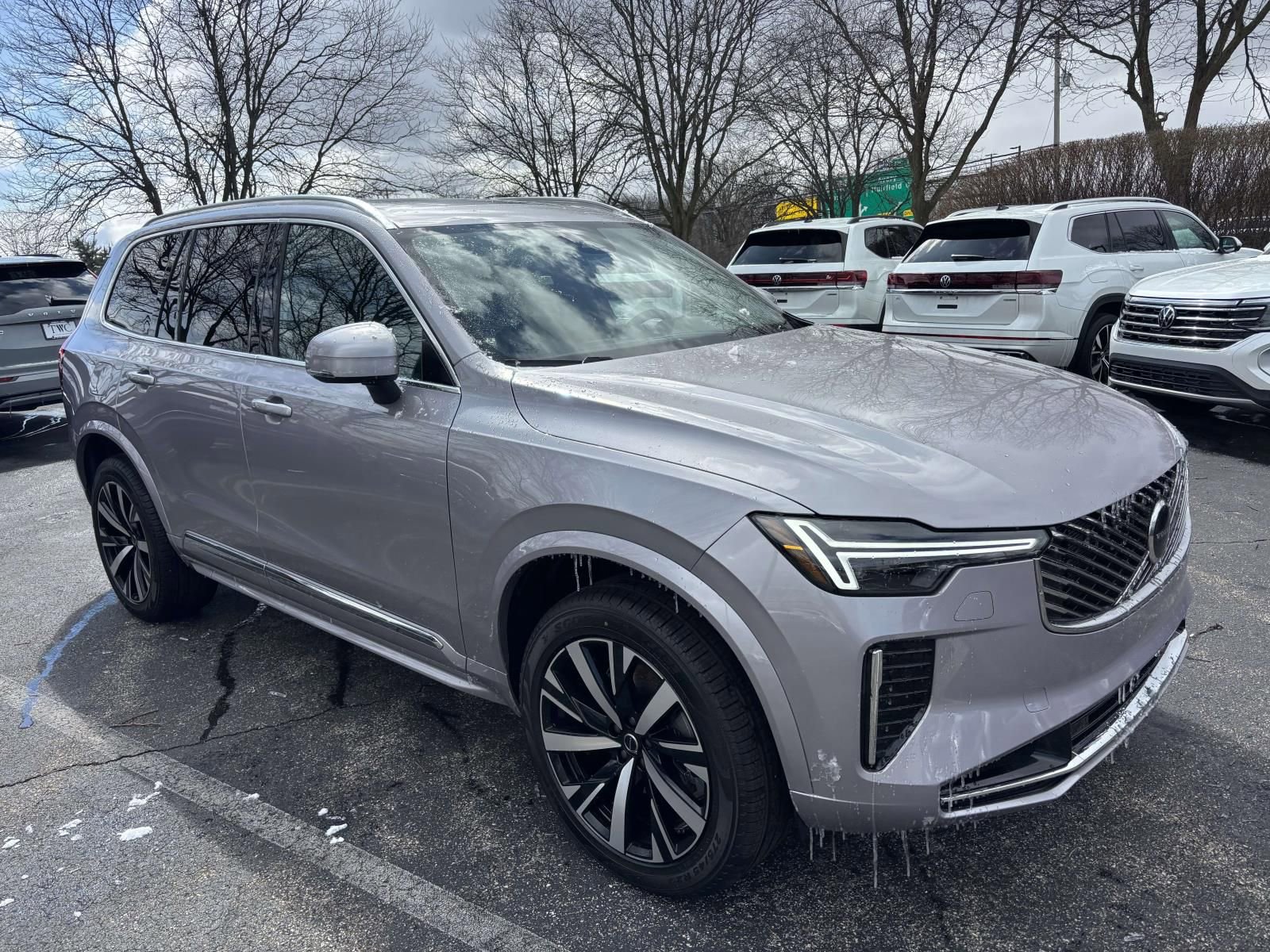 New 2026 Volvo XC90 B5 Core w/ Protection Package Premier AWD/4WD image 3
