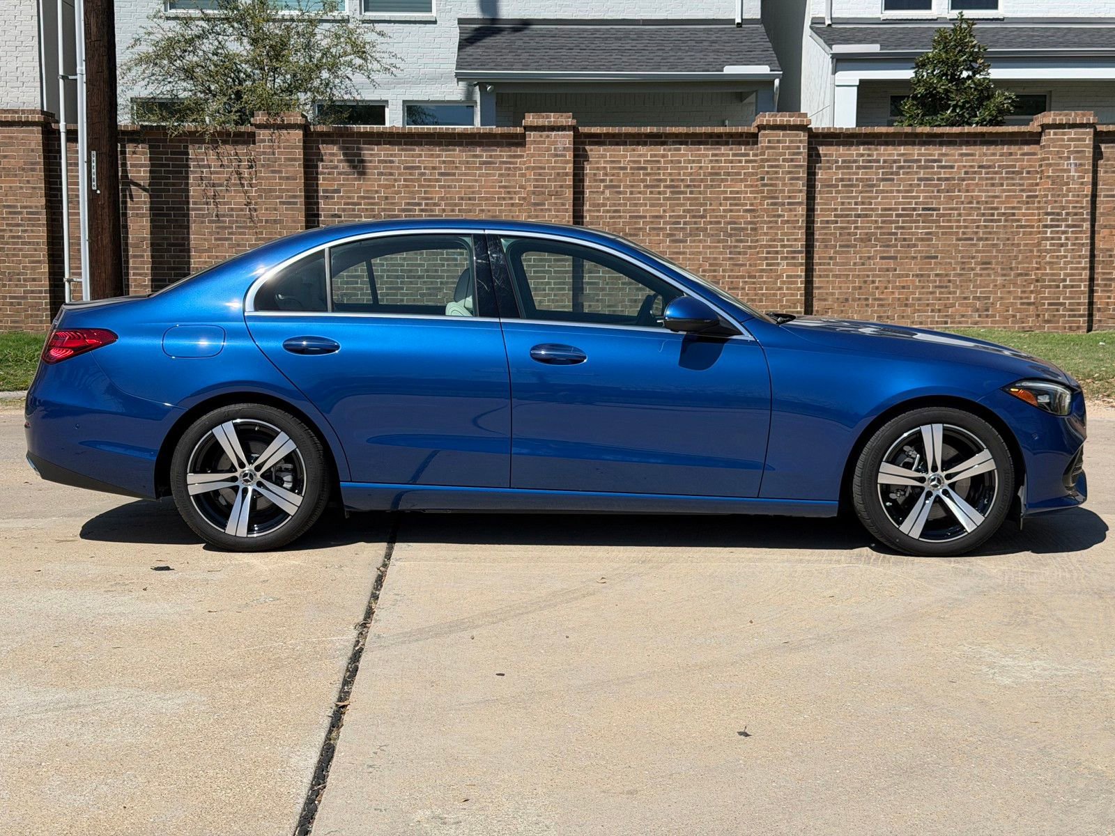 Certified 2025 Mercedes-Benz C 300 4MATIC Sedan image 12