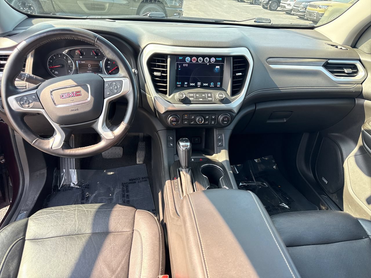 Used 2018 GMC Acadia SLT w/ LPO, Floor Liner Package FWD image 13