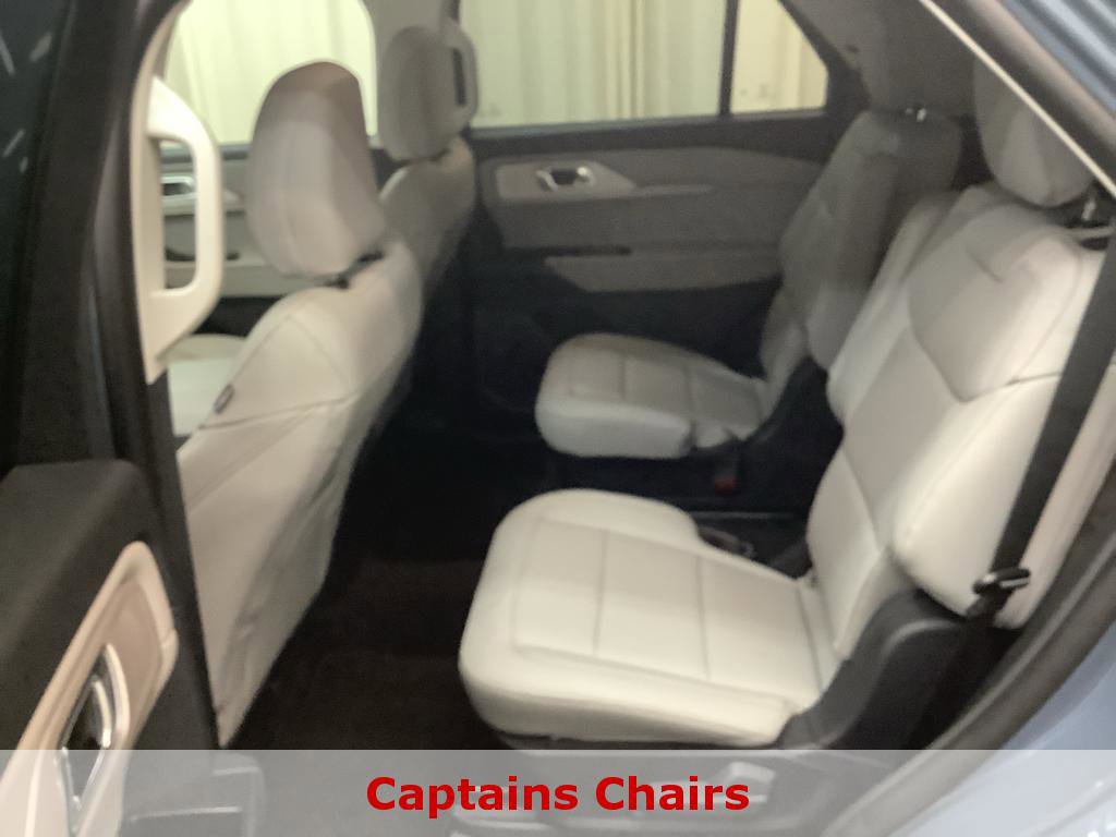 Used 2025 Ford Explorer Active w/ Active Comfort Package image 25