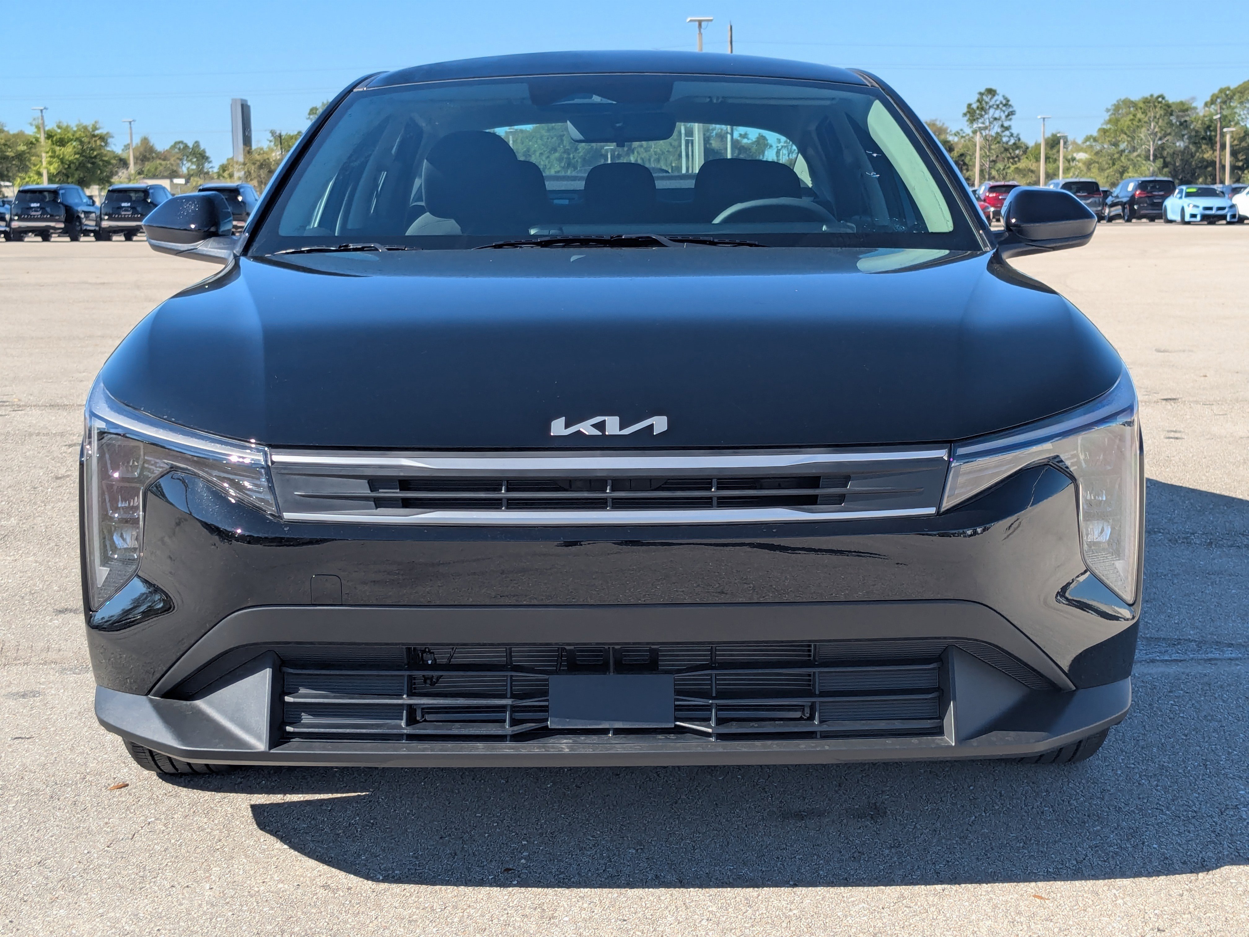 New 2026 Kia K4 LX image 3