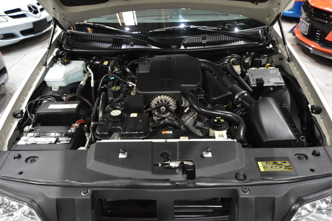Used 2006 Lincoln Town Car Signature RWD image 34