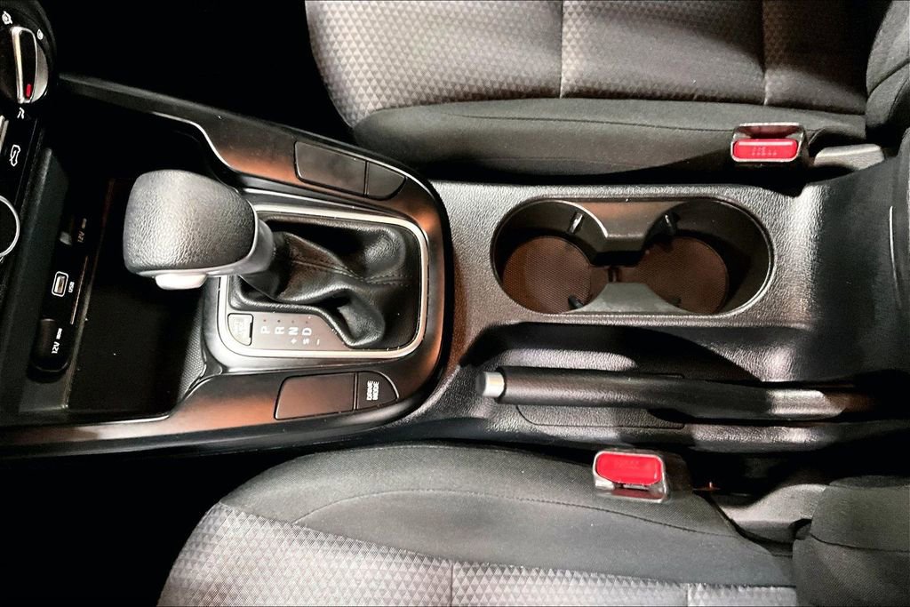 Used 2025 Kia Soul LX image 17