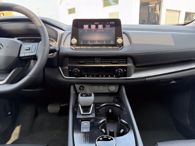 New 2026 Nissan Rogue Dark Armor AWD/4WD image 21