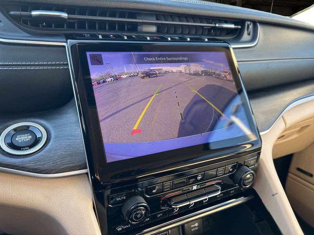 Used 2021 Jeep Grand Cherokee L Limited image 25