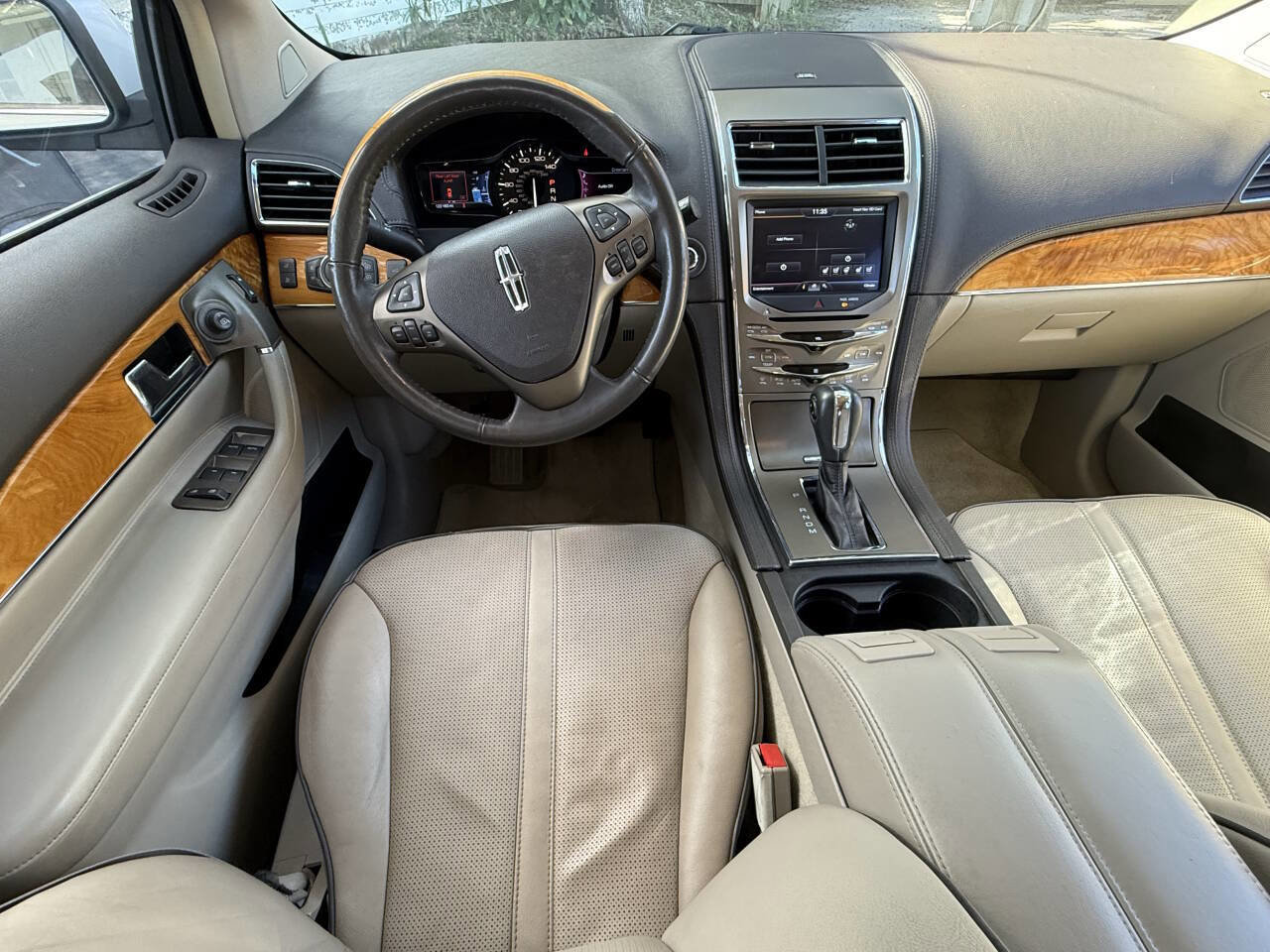 Used 2011 Lincoln MKX 2WD w/ 102A Rapid Spec Order Code image 13