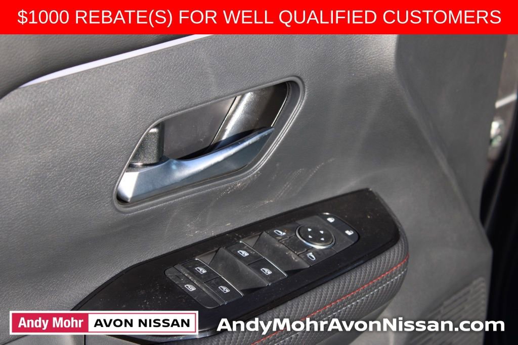 New 2026 Nissan Kicks SR w/ Cold Weather Package image 12