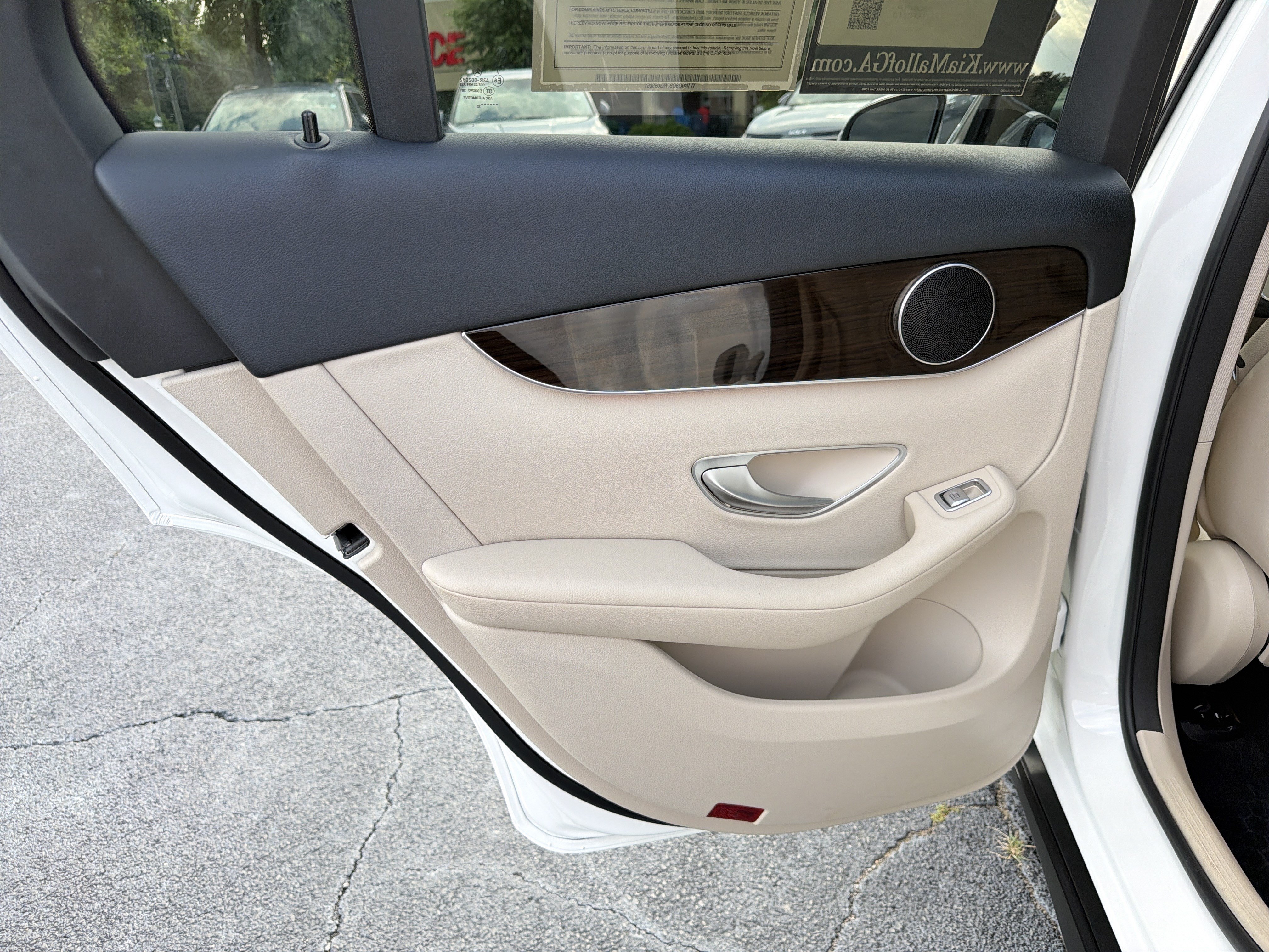 Used 2022 Mercedes-Benz GLC 300 image 20