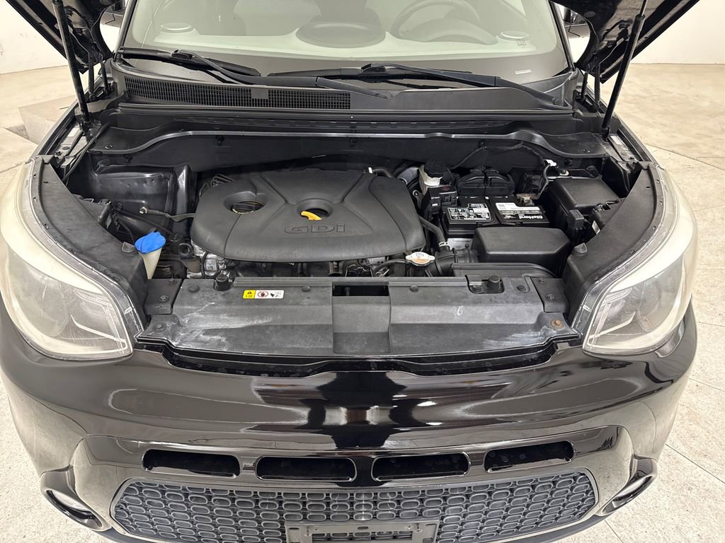 Used 2016 Kia Soul + image 16