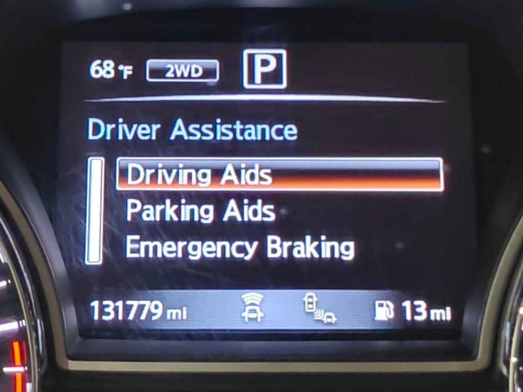 Used 2019 Nissan Pathfinder SL AWD/4WD image 47