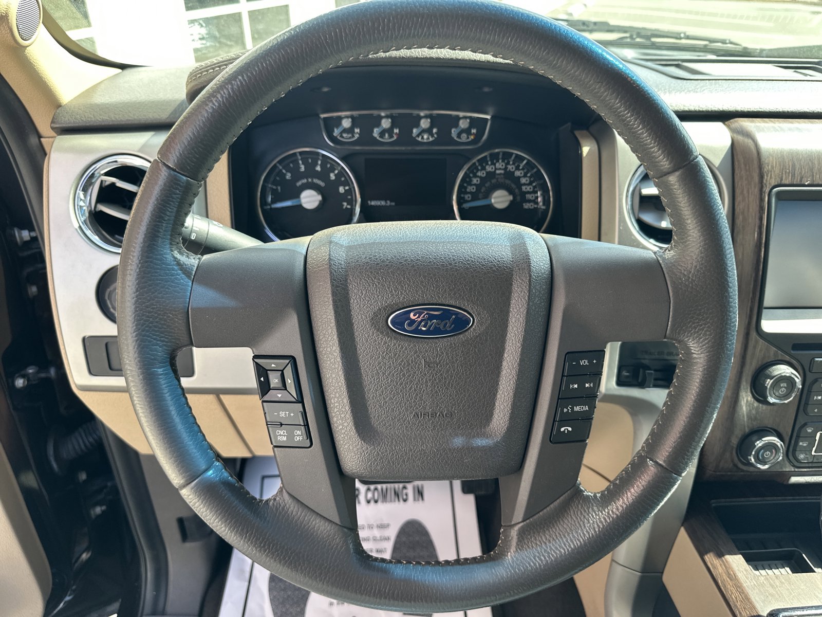 Used 2014 Ford F150 Lariat w/ Equipment Group 502A Luxury AWD/4WD image 11