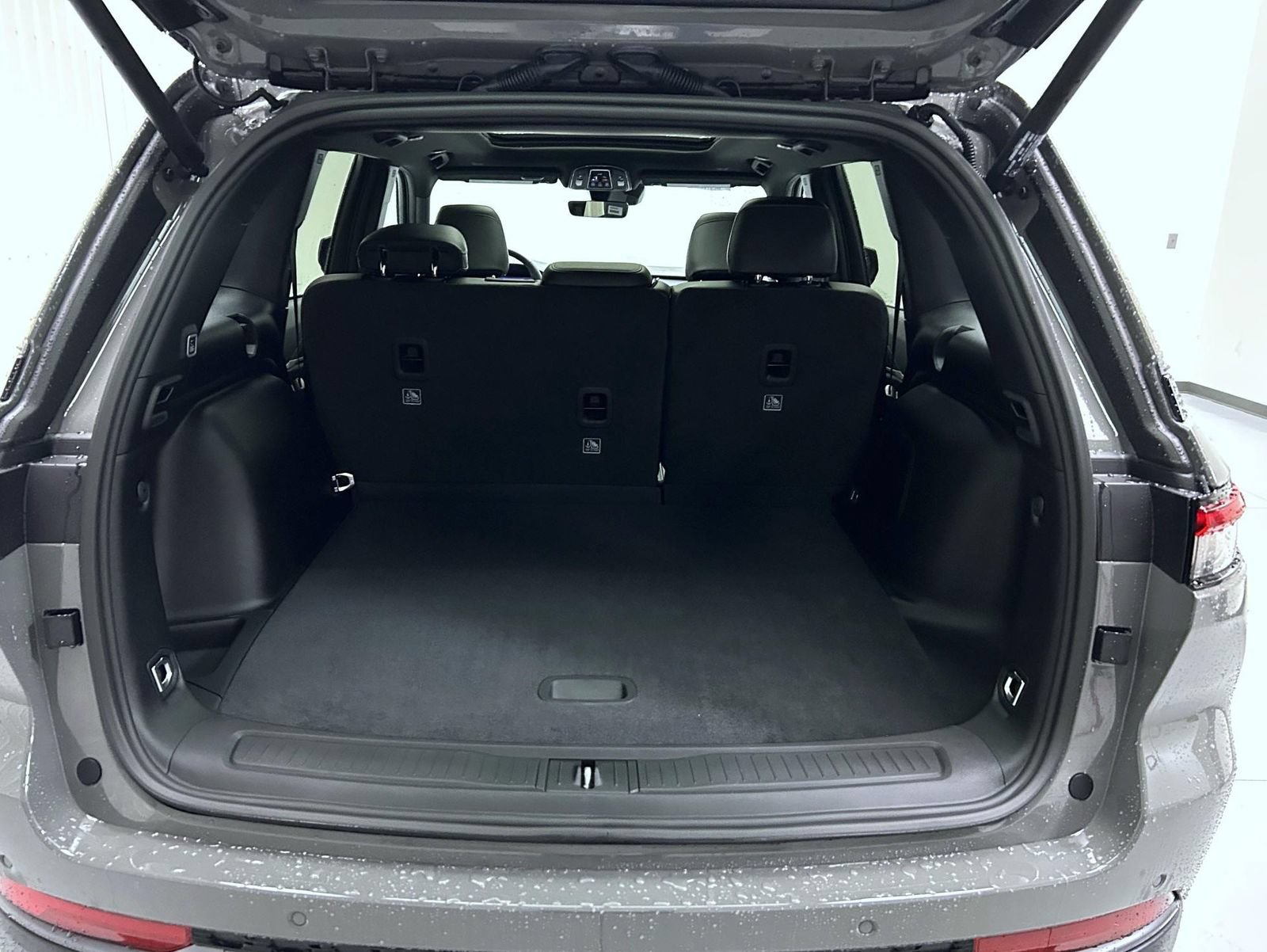 New 2027 Jeep Grand Cherokee Limited AWD/4WD image 21