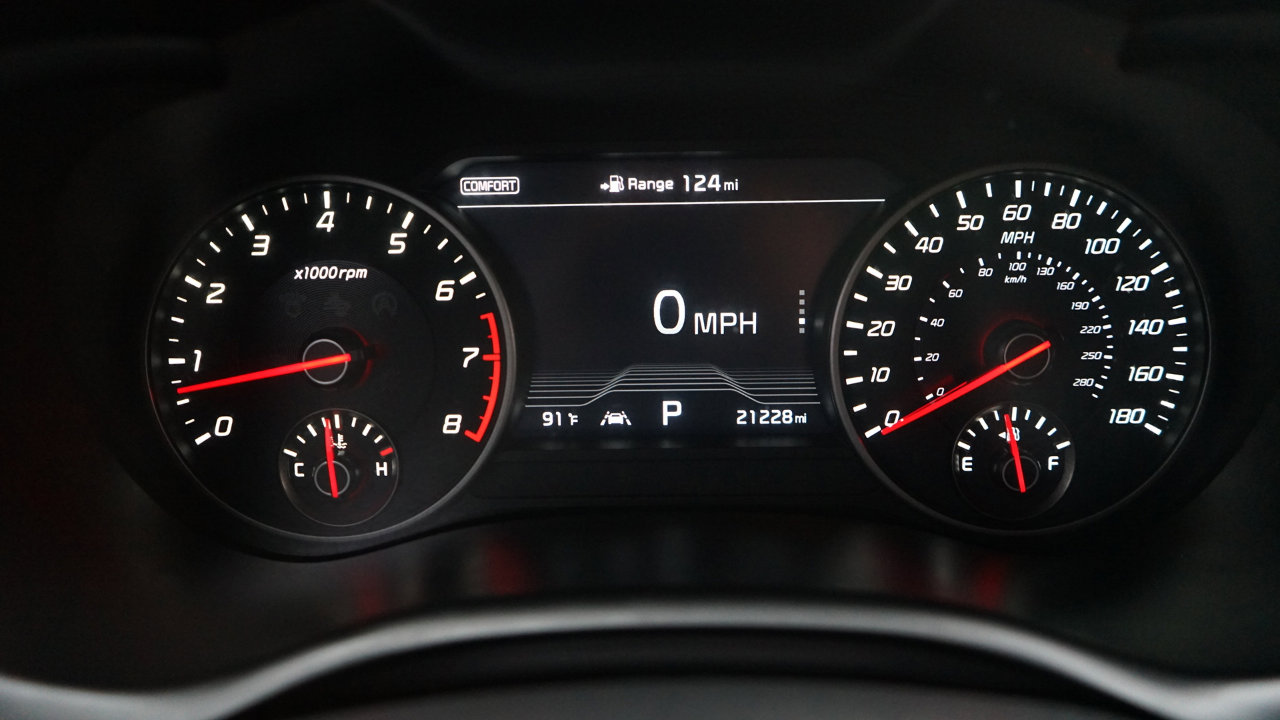 Used 2021 Kia Stinger GT2 image 14