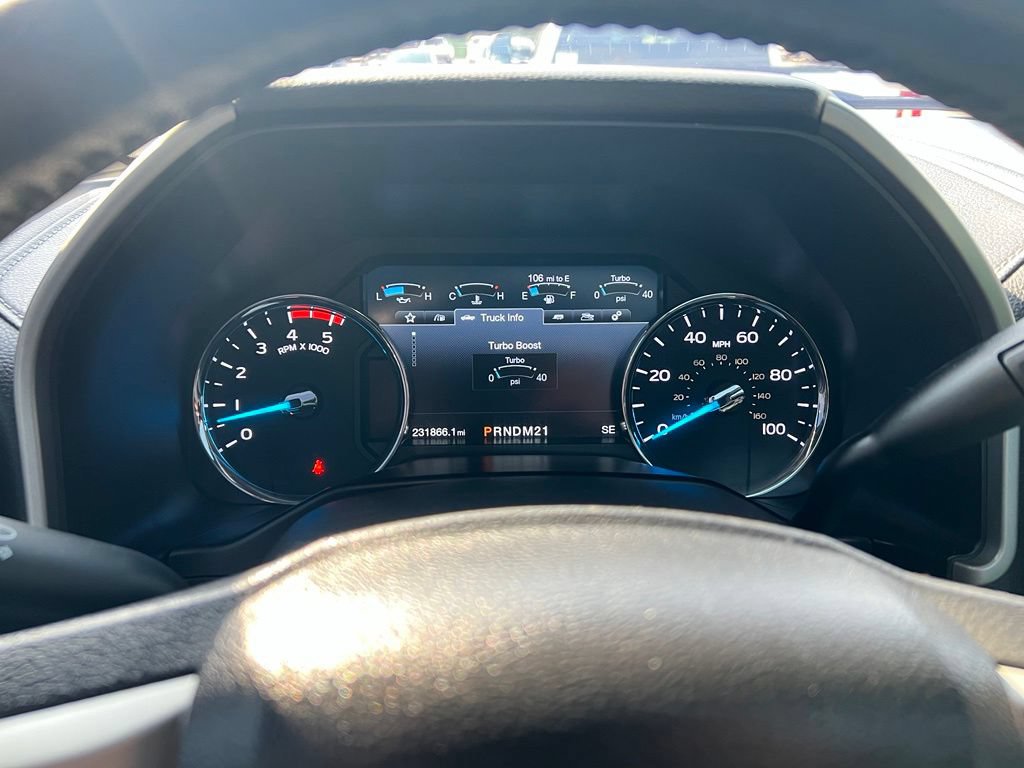 Used 2017 Ford F250 Lariat w/ Lariat Ultimate Package AWD/4WD image 42