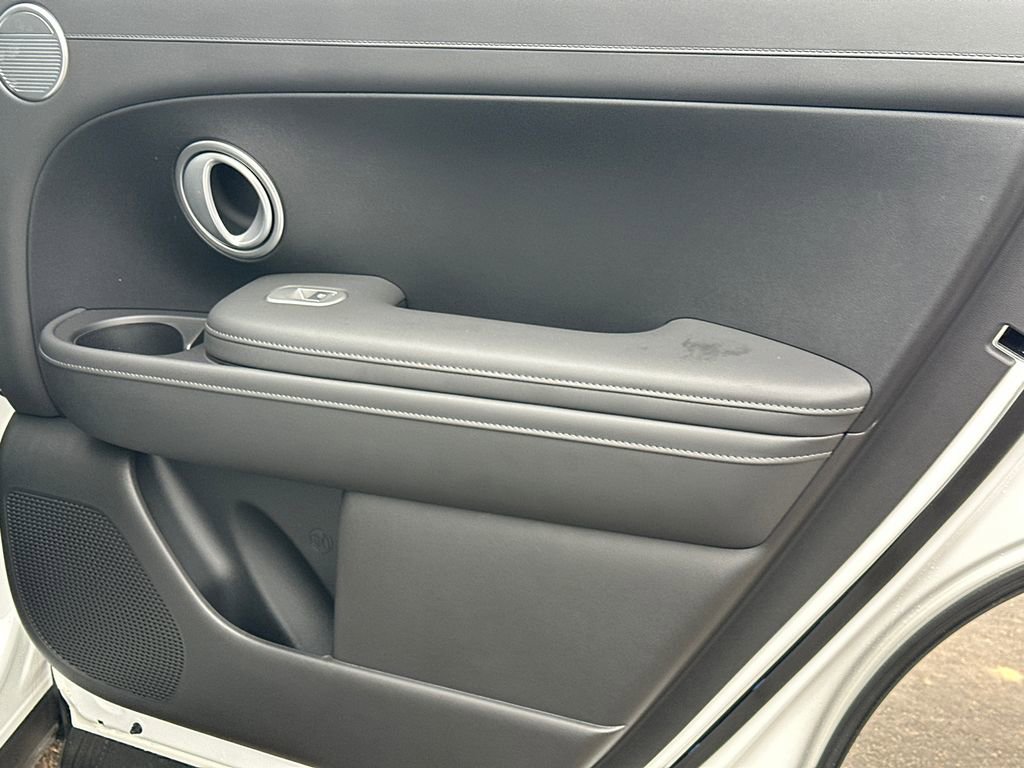 New 2026 Hyundai Palisade FWD Hybrid image 16