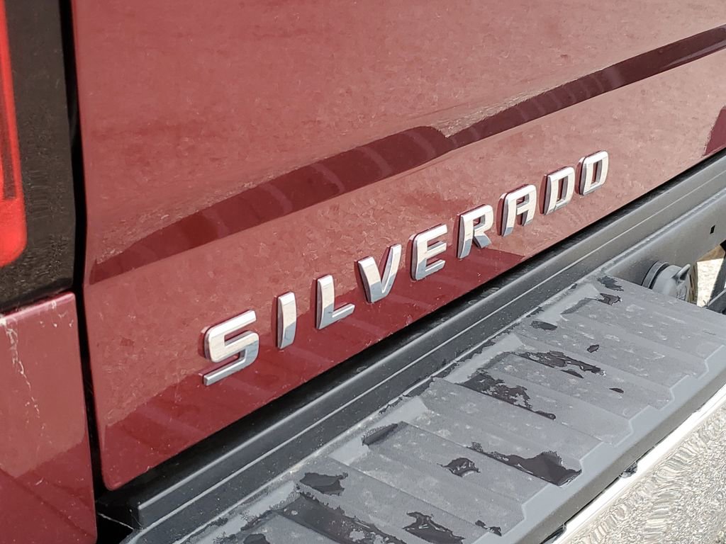 Used 2015 Chevrolet Silverado 1500 LT w/ All Star Edition AWD/4WD image 35