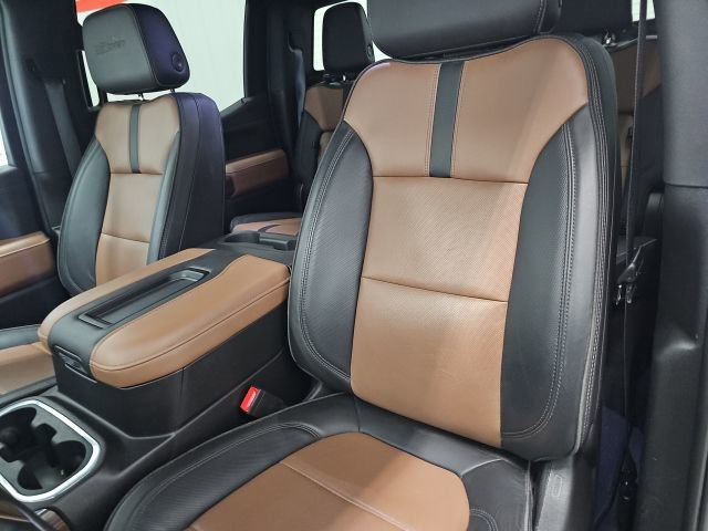 Used 2022 Chevrolet Silverado 1500 High Country w/ Technology Package image 22