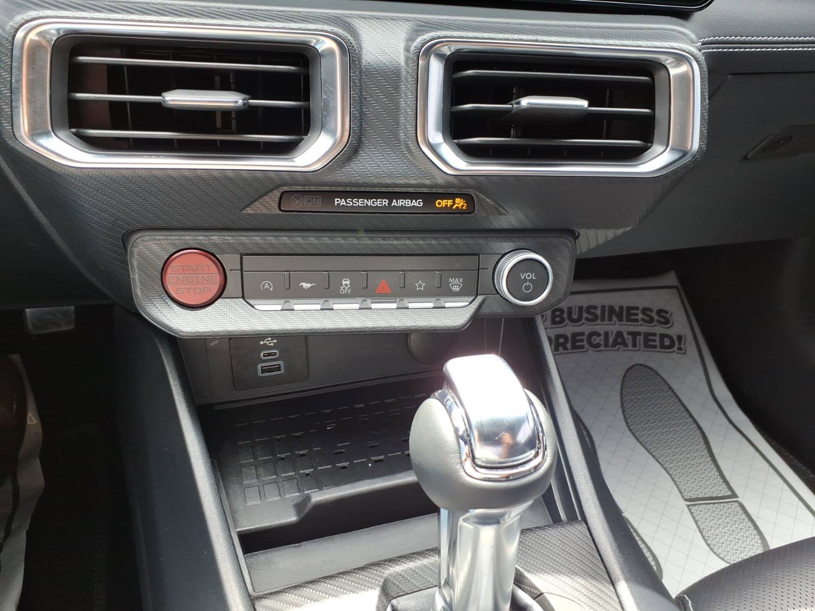 Used 2024 Ford Mustang GT RWD image 10