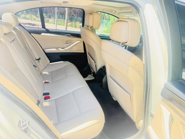 Used 2012 BMW 528i Sedan RWD image 31
