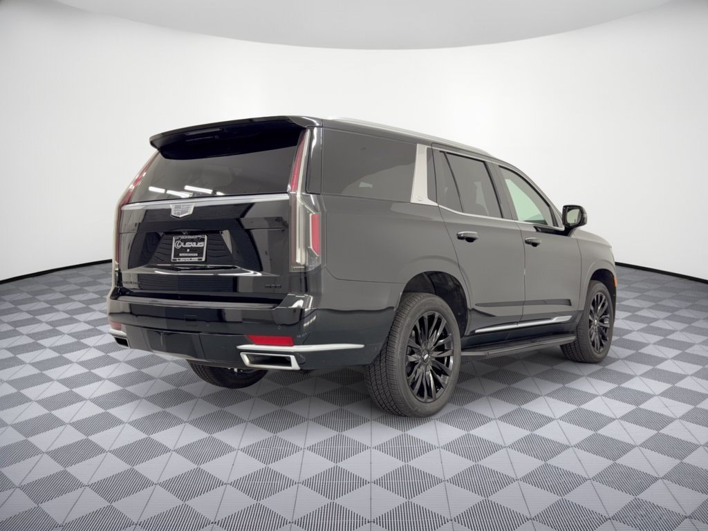Used 2022 Cadillac Escalade Luxury AWD/4WD image 9