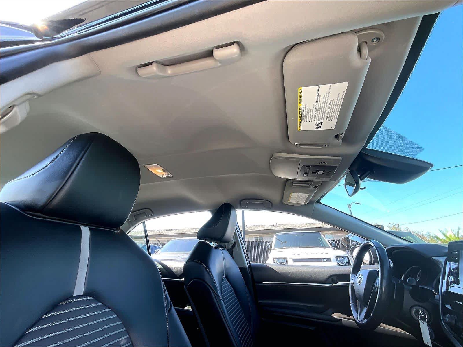 Used 2024 Toyota Camry SE FWD image 22