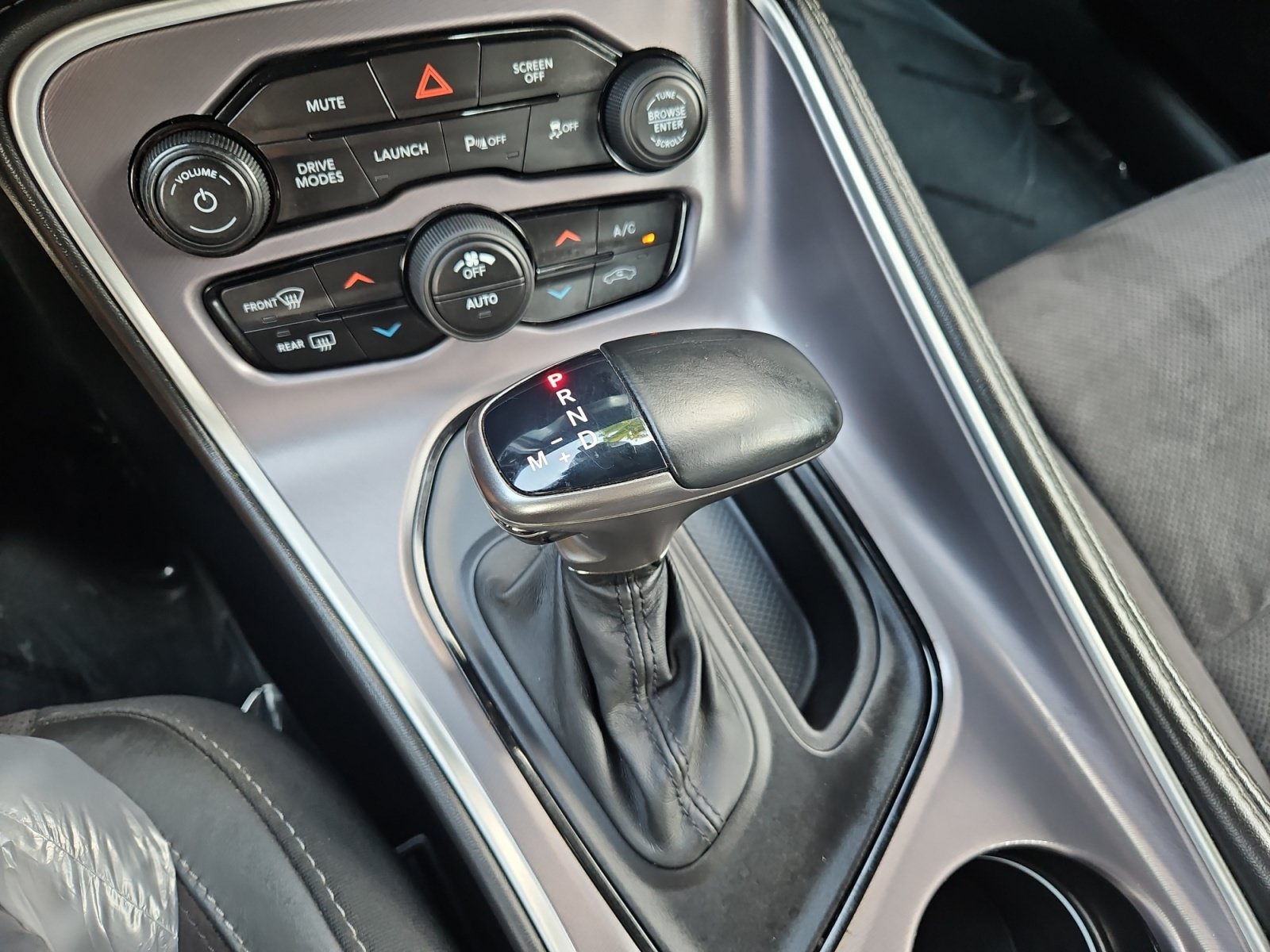 Used 2019 Dodge Challenger R/T Scat Pack w/ Dynamics Package RWD image 25