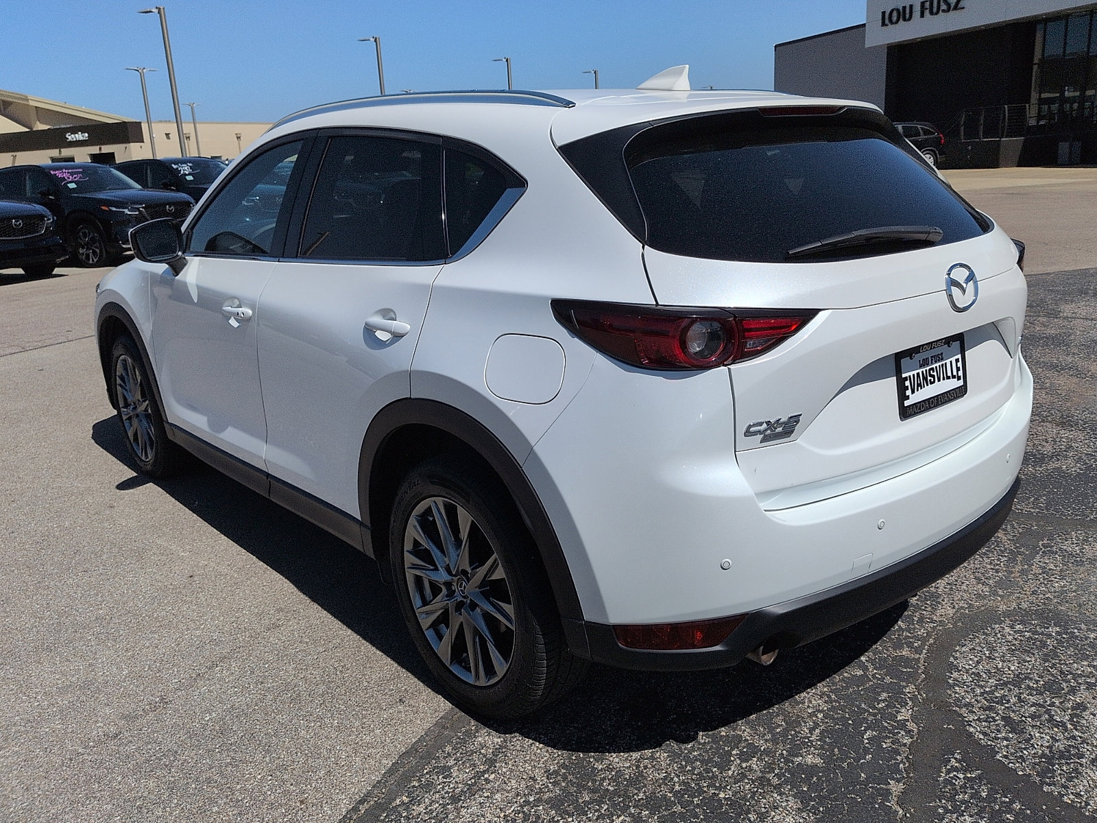 Used 2019 MAZDA CX-5 Signature AWD/4WD image 5