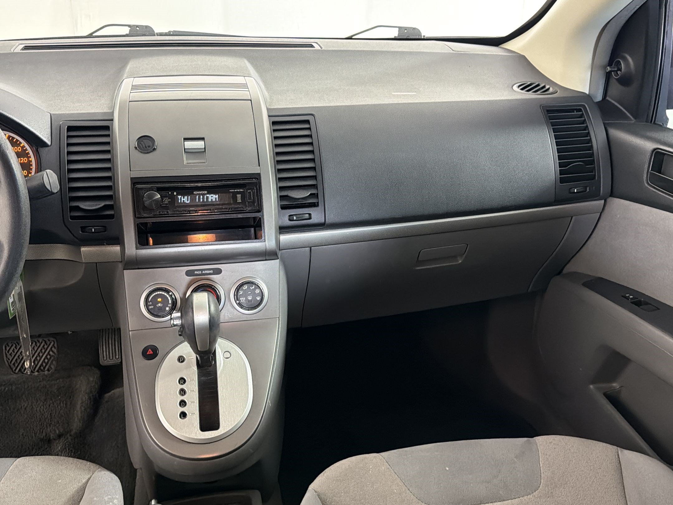 Used 2009 Nissan Sentra 2.0 FE+ FWD image 17