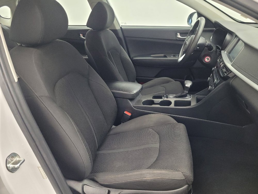 Used 2020 Kia Optima LX image 21