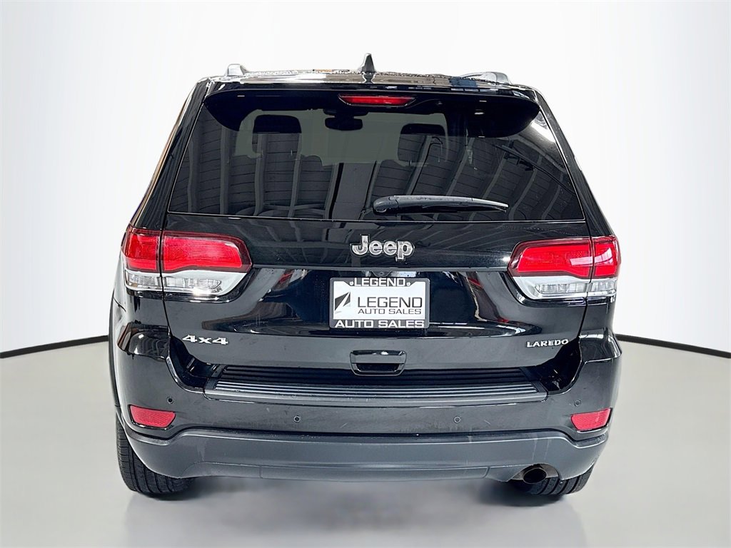 Used 2020 Jeep Grand Cherokee Laredo w/ Security & Convenience Group image 8