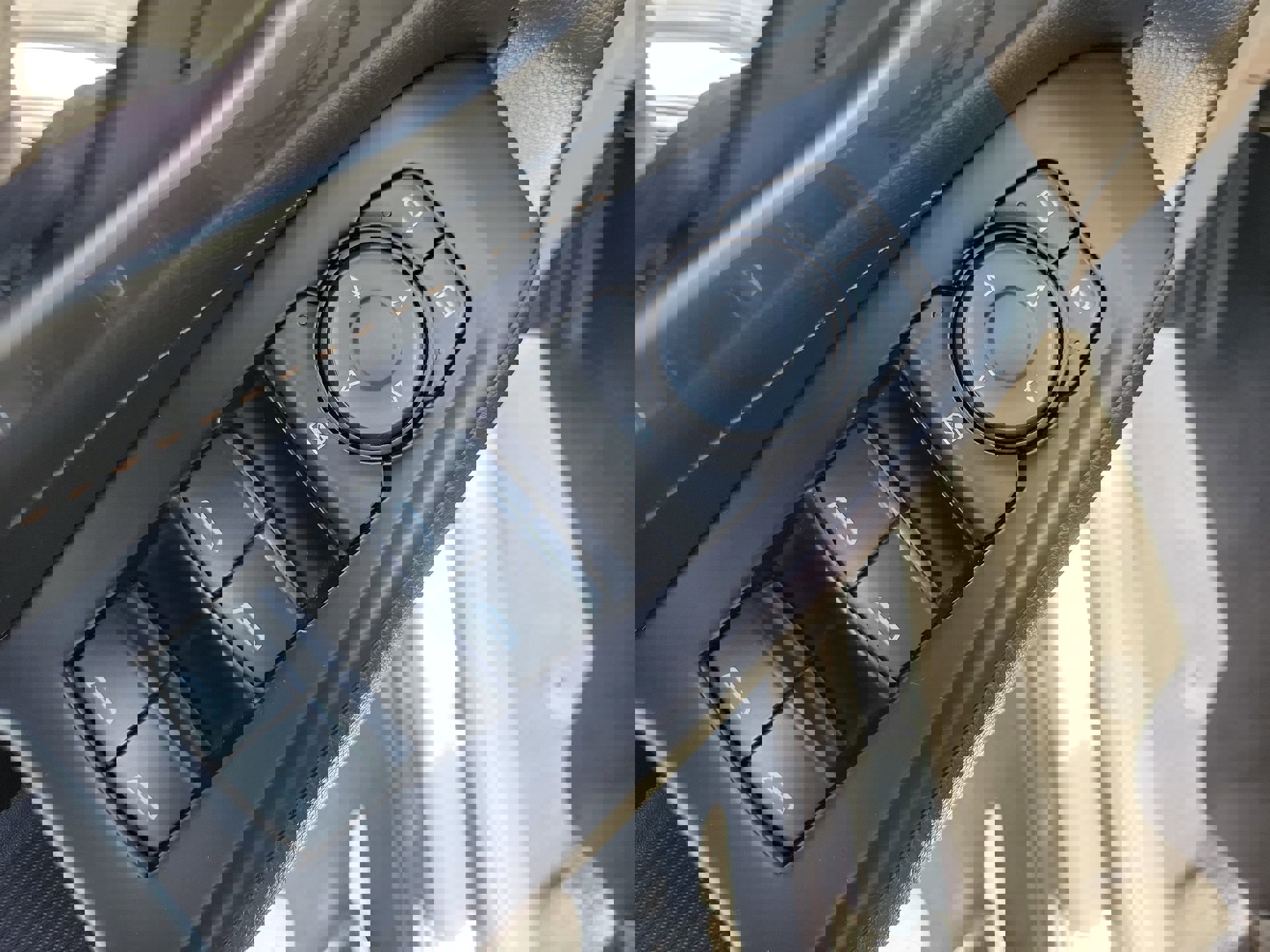 Used 2018 Chevrolet Traverse LS w/ LPO, Cargo Package AWD/4WD image 18