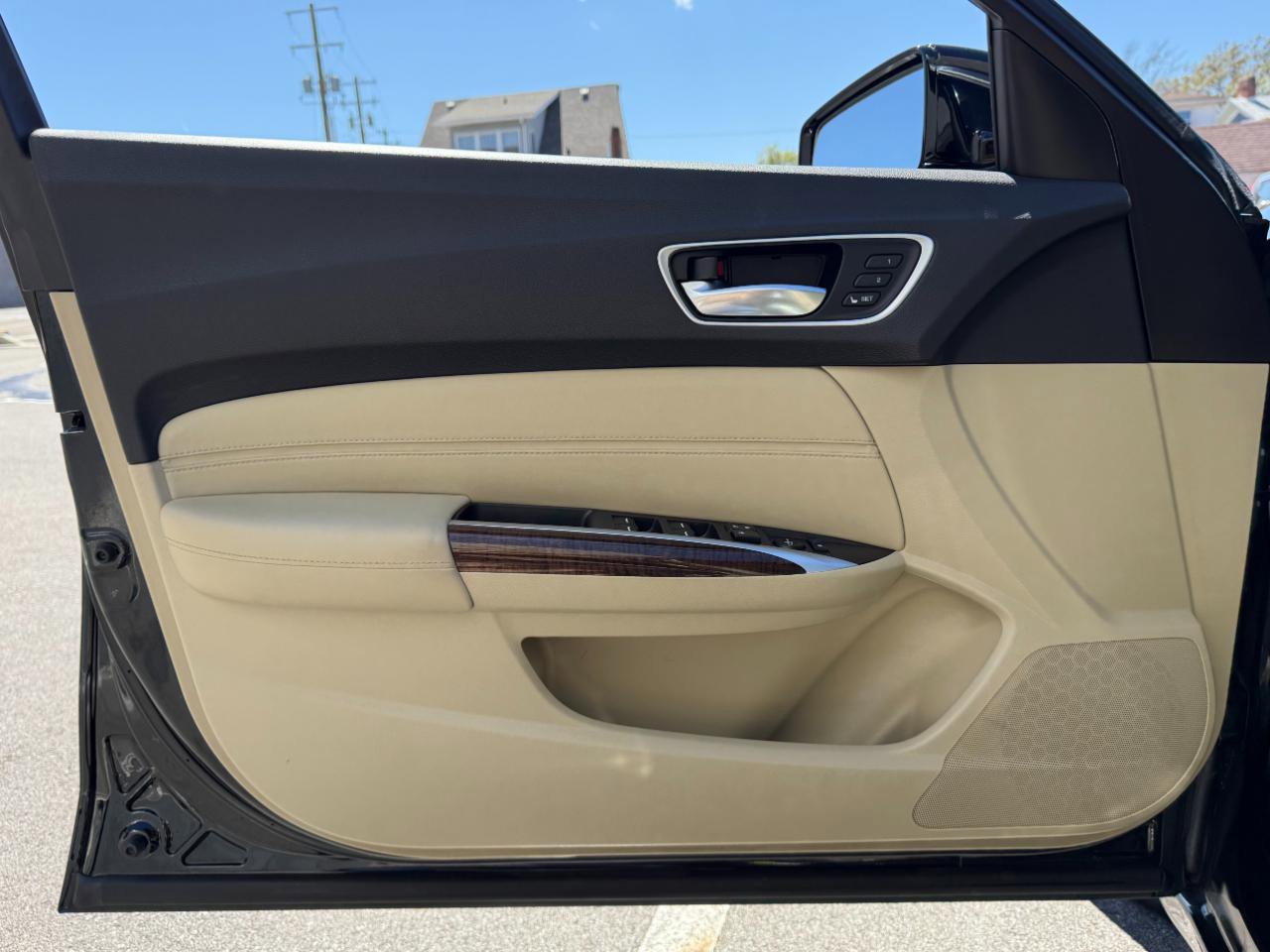 Used 2020 Acura TLX image 16