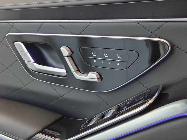 New 2026 Mercedes-Benz S 580 4MATIC Sedan image 18