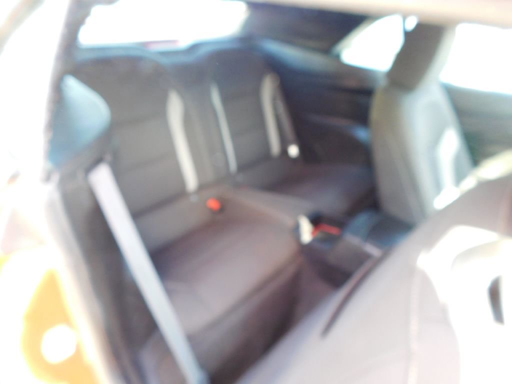 Used 2018 Chevrolet Camaro LT image 31